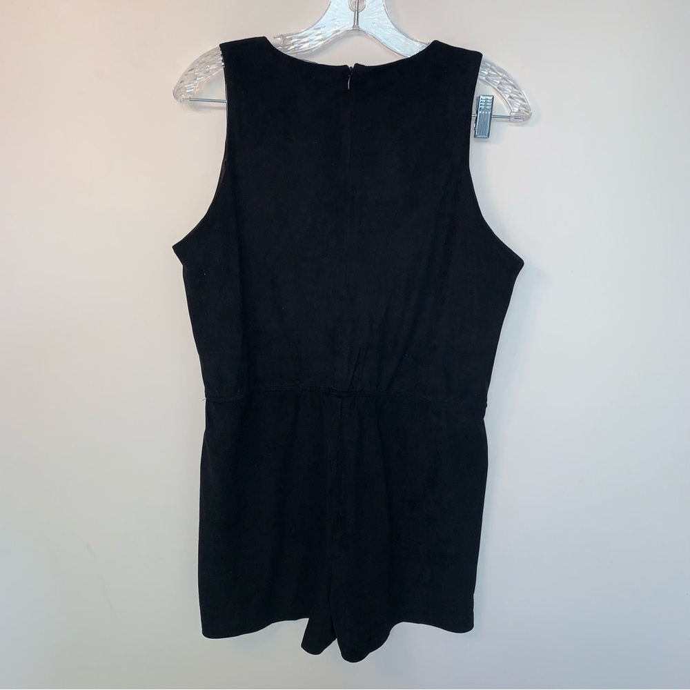 Brunette The Label Black The Lily Romper Faux Suede - Picture 3 of 9